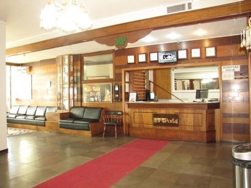 Hotel Portal サンタナ・ド・リヴラメント エクステリア 写真